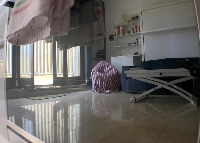 Spacious And Bright Flat In Apartman