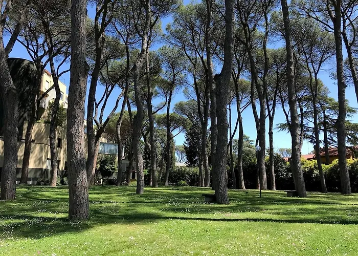 Spacious And Bright Flat In Апартаменты Рим